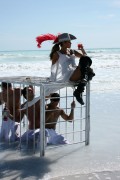 Ева Мендес (Eva Mendes) Marino Parisotto Photoshoot for Campari Calendar 2008 (250xHQ) 4ed3f2520146027