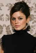 Рэйчел Билсон (Rachel Bilson) Jeff Vespa Portraits in Toronto 2006 (15xHQ) 659dc0520367840