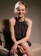 Кэри Маллиган (Carey Mulligan) poses for a portrait to promote the film ‘Never Let Me Go’ at the Toronto International Film Festival, 13.09.2010 - 11xHQ 4cace9520411447