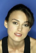 Кира Найтли (Keira Knightley) Dan MacMedan photoshoot, 2003 - 25xUHQ Ff8ef4520589033