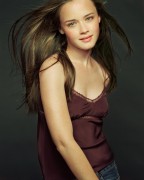 Алексис Бледел (Alexis Bledel) Danielle Levitt Photoshoot, Entertainment Weekly (5xHQ) De3cca520604385