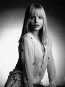 Мина Сувари (Mena Suvari) фото Jason Bell (5xHQ) 5613cb520662540