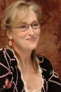 Мэрил Стрип (Meryl Streep) Prime press conference portraits (New York, 01.10.2005) F7fd04520678313