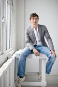  Хью Дэнси (Hugh Dancy) Rainer Hosch photoshoot (6xMQ) 1ee1d6521208094