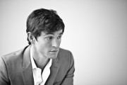  Хью Дэнси (Hugh Dancy) Rainer Hosch photoshoot (6xMQ) Cae7ac521208055