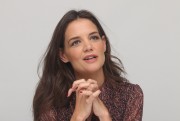 Кэти Холмс (Katie Holmes) Ray Donovan Press conference (Four Seasons Hotel in Beverly Hills, 09.06.2015) F391ee521913671