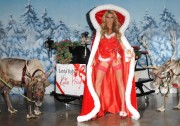 Кэти Прайс (Katie Price) Photocall launching her new Book Santa Baby at The Worx Studio's 02.11.2011 in London (22xHQ) 9a7b25522143192