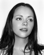 Кристина Риччи (Christina Ricci) Citizen K Photoshoot  (4xHQ) 317bb2522822180