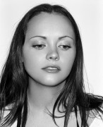 Кристина Риччи (Christina Ricci) Citizen K Photoshoot  (4xHQ) 582d73522822218