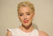 Эмбер Хёрд (Amber Heard) Giorgio ArmaniVanity Fair Party in Los Angeles (October 11 2011) (17xHQ) 050973522972076