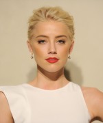 Эмбер Хёрд (Amber Heard) Giorgio ArmaniVanity Fair Party in Los Angeles (October 11 2011) (17xHQ) 7cc097522972042