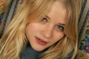 Эмили де Рэвин (Emilie de Ravin) Sundance Photoshoot - 6xHQ 64ca7a523015875