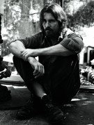   Кристиан Бэйл (Christian Bale) Mikael Jansson Photoshoot for WSJ Magazine 2014 (10xMQ) 0d7bcc523380297