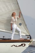 Кэтрин Хейгл (Katherine Heigl) On A Sailboat for Fashion Shoot (19xHQ) Fd9acc523383154