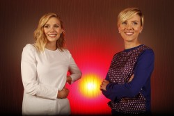 Скарлетт Йоханссон (Scarlett Johansson) 'Avengers: Age Of Ultron' press conference in Burbank 11.04.15 4bc127523814212