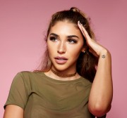 Чантел Джефрис (Chantel Jeffries) Beautycon Festival in Los Angeles, July 9 2016 (9xHQ) 3df73f523970612