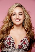 Софи Рейнольдс (Sophie Reynolds) Beautycon Festival in Los Angeles, July 9 2016 (4xHQ) Bc4e71523983360