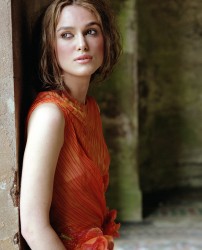 Кира Найтли (Keira Knightley) photoshoot Mike Owen, 2002 (31xUHQ) F9a10c524444389