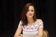  Алексис Бледел (Alexis Bledel) - 'Gilmore Girls' Press Conference in Beverly Hills, July 27 2016 (12xHQ) Fd0383524863555