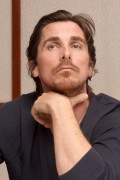 Кристиан Бэйл (Christian Bale) пресс конференция фильма The Dark Knight Rises (Беверли Хиллс, 8 июля 2012) 624f91525014309