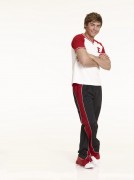 Зак Эфрон (Zac Efron) фото High School Musical 2 (34xHQ) De0f20525015935