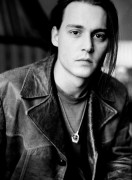 Джонни Депп (Johnny Depp) Barton photoshoot 1993 - 3xMQ 78fb59525039990