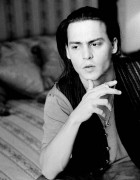 Джонни Депп (Johnny Depp) Barton photoshoot 1993 - 3xMQ B64aa2525039992