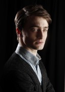 Дэниэл Рэдклифф (Daniel Radcliffe) Carlo Allegri Portraits in New York, January 6, 2012 - 19xUHQ 10643d525137002