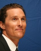 Мэттью МакKонахи (Matthew McConaughey) The Lincoln Lawyer press conference (Beverly Hills, 09.03.2011) 66d462525134054