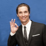 Мэттью МакKонахи (Matthew McConaughey) The Lincoln Lawyer press conference (Beverly Hills, 09.03.2011) 9195bd525134559
