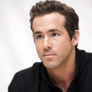 Райан Рейнольдс (Ryan Reynolds) The Change-Up Press Conference (2011.07.17) 15d0f6525146767