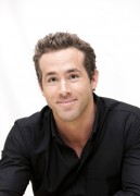 Райан Рейнольдс (Ryan Reynolds) The Change-Up Press Conference (2011.07.17) 78700e525146814