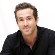 Райан Рейнольдс (Ryan Reynolds) The Change-Up Press Conference (2011.07.17) 96eff0525146886