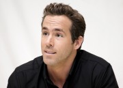 Райан Рейнольдс (Ryan Reynolds) The Change-Up Press Conference (2011.07.17) Df7375525146837