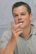Мэтт Дэймон (Matt Damon) The Bourne Ultimatum press conference (Beverly Hills, July 21, 2007) F6b707525150306