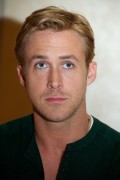 Райан Гослинг (Ryan Gosling) Drive press conference (Los Angeles, September 26, 2011) 0caf9a525163040