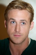 Райан Гослинг (Ryan Gosling) Drive press conference (Los Angeles, September 26, 2011) 50f0db525163066