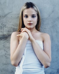 Мина Сувари (Mena Suvari) Patrik Andersson photoshoot (1xHQ) Bbde65525266086