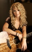 Тейлор Свифт (Taylor Swift) Mark Humphrey photoshoot 19.10.2006 - 3xHQ A2c460525331403