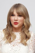 Тейлор Свифт (Taylor Swift) One Chance Press Conference (Four Seasons Hotel, Beverly Hills, 11.21.2013) 4afa87525344529