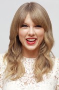 Тейлор Свифт (Taylor Swift) One Chance Press Conference (Four Seasons Hotel, Beverly Hills, 11.21.2013) 789fa2525344623