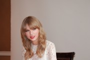 Тейлор Свифт (Taylor Swift) One Chance Press Conference (Four Seasons Hotel, Beverly Hills, 11.21.2013) 9f74d6525343947