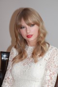Тейлор Свифт (Taylor Swift) One Chance Press Conference (Four Seasons Hotel, Beverly Hills, 11.21.2013) Ac0c88525343642
