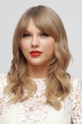 Тейлор Свифт (Taylor Swift) One Chance Press Conference (Four Seasons Hotel, Beverly Hills, 11.21.2013) B2c40f525344580