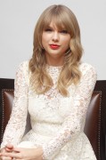 Тейлор Свифт (Taylor Swift) One Chance Press Conference (Four Seasons Hotel, Beverly Hills, 11.21.2013) D2e74e525344642
