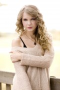 Тейлор Свифт (Taylor Swift) Brian Doben Photoshoot for People Magazine, 10.01.2010 - 30xHQ 3d142f525350877