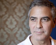 Джордж Клуни (George Clooney) пресс конференция The Ides of March (12.07.2011) E8e2a2525381480