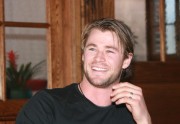 Крис Хемсворт (Chris Hemsworth) 'Thor' Portrait Session (04.04.2011) 2594c4525617541