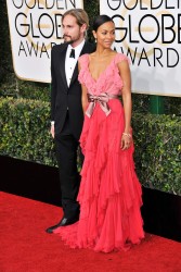 Zoe Saldaña / Zöe Saldana - Nude Celebrities Forum | FamousBoard.com