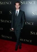 Эндрю Гарфилд (Andrew Garfield) 'Silence' Premiere at Directors Guild Of America in Los Angeles, 05.01.2017 (110xHQ) C3d771525939341